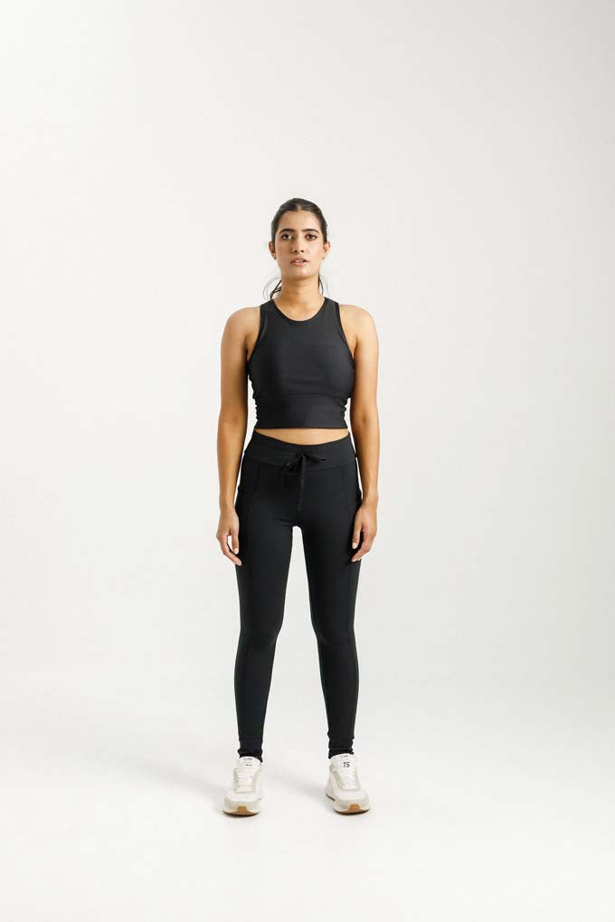 Drawstring Pocket Legging | Black